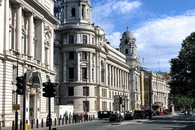 007 James Bond's London Private Half Day Tour - Who Should Consider This Tour?