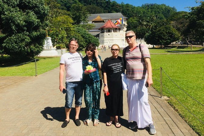 03 Day Explore Sri Lanka - Exploring Sri Lanka in Three Days: An In-Depth Review of the 3-Day Explore Sri Lanka Tour