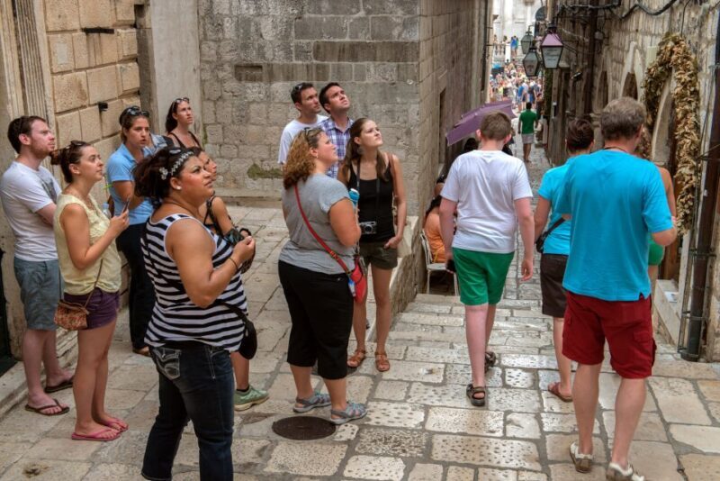 1.5-Hour Walking Tour of Dubrovnik's Old Town - Key Points