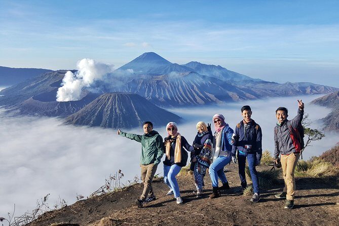 1 Day - Amazing Bromo Sunrise tour with 7 spots // 00.30 -13.00 - The Experience: A Closer Look at Each Stop