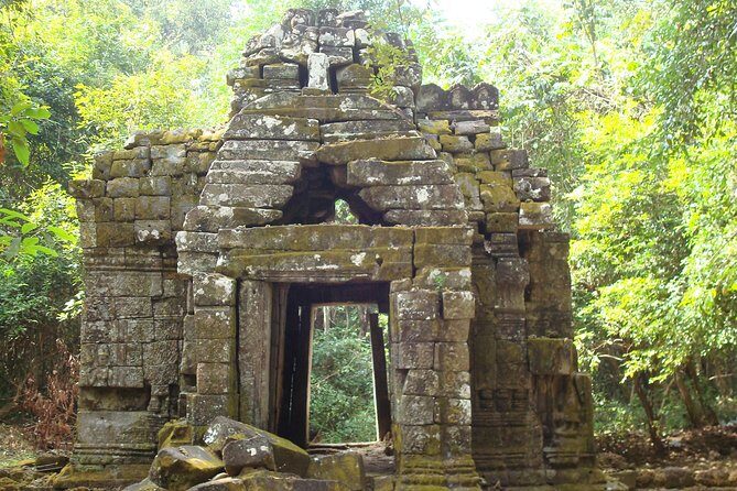 1-Day Angor Wat Small Circuit Tour with Sunset - The Itinerary in Detail: What to Expect