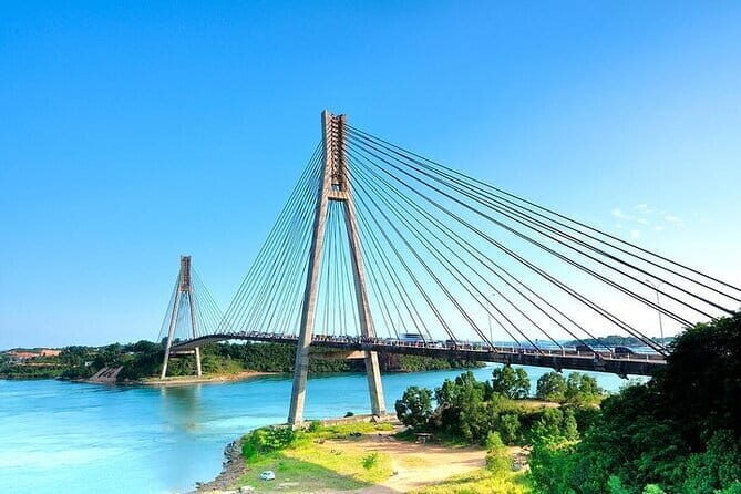 1 Day Batam City Tour with Ferry Ticket, Lunch and Massage - Key Points