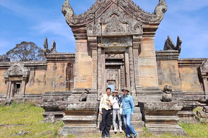 1 Day Beng Mealea ,Koh Ker Pyramid Temple and Peah Vihear Temple - Exploring the Temples: A Detailed Journey