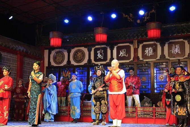 1-Day Chengdu Private tour to Leshan Buddha,Hot Pot Dinner & Sichuan Opera Show - What Makes This Tour Stand Out?