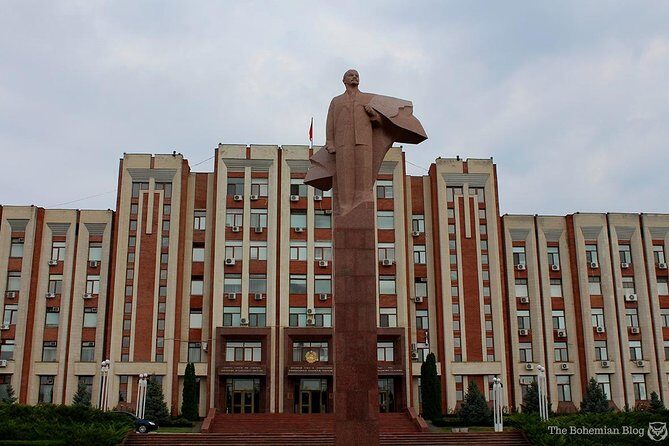 1 DAY from Moldova:City Tour Chisinau -Transnistria SOVIET TOUR - The Experience: What You Can Expect from Start to Finish