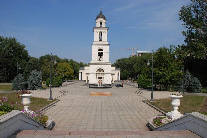 1 DAY from Moldova:City Tour Chisinau -Transnistria SOVIET TOUR - Who Should Consider This Tour?