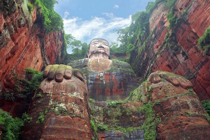 1 day Giant Panda & Leshan Buddha Private Tour - An In-Depth Look at the Tour Itinerary