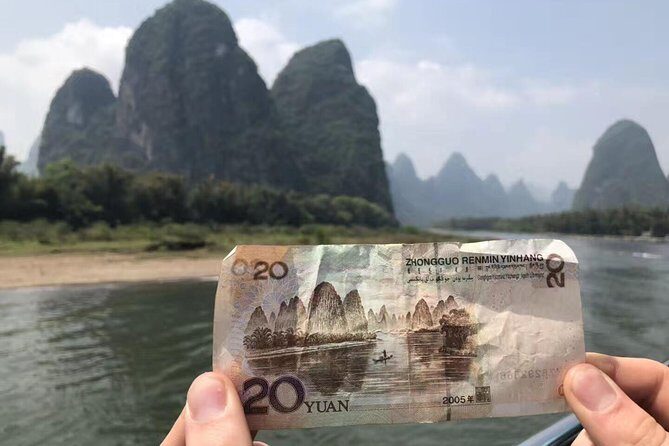 1-Day Guilin Tour to Reed Flute Cave, Xianggong Hill, Bamboo Boat and Night Show - Who Is This Tour Best Suited For?