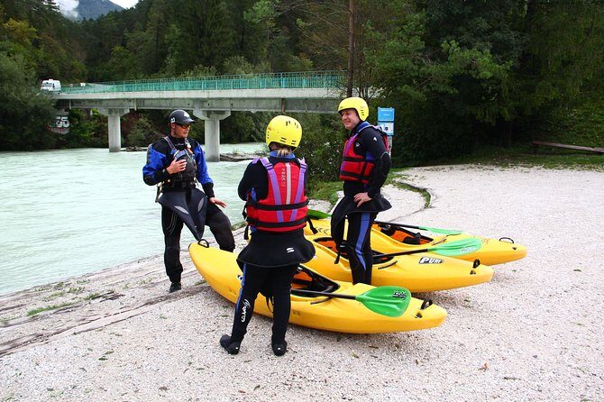 1 day KAYAK COURSE on Soa river, for beginners - Who Should Consider This Tour?