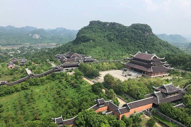1 Day Luxury Ninh Binh Tour Bai Dinh and Trang An Boat Trip - What Reviewers Say