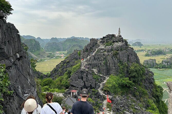 1 Day Luxury Tour in Bai Dinh,Trang An & Mua Cave Amazing View - An In-Depth Look at the Itinerary