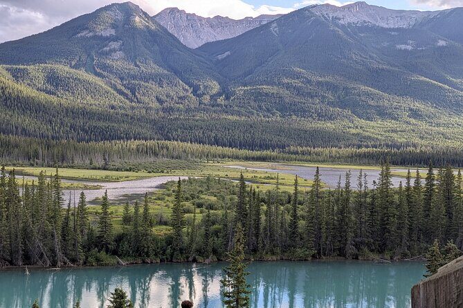 1 Day of Banff Viewpoints Lakes Bow Valley in Private Custom Tour - Who Is This Tour Best For?