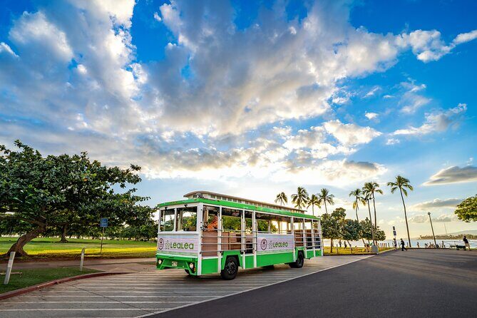 1 Day Pass LeaLea Trolley and Waikiki Trolley Pink Line - Key Points