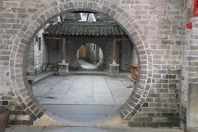 1-Day Private Tour to Huangyao old Town from Yangshuo or Guilin - FAQs