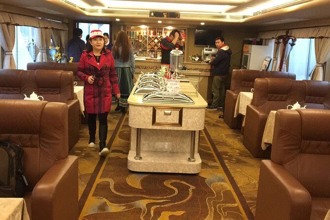 1 Day Relaxing Li River Cruise Private Tour with the 4 Star Luxury Boat VIP Room - FAQ