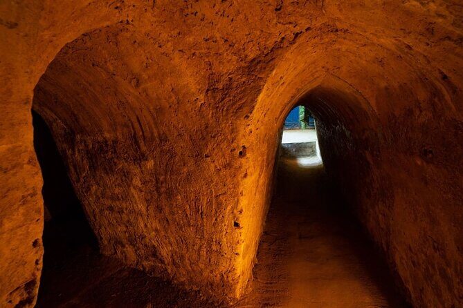 1 Day Small Group Tour in Cu Chi Tunnels and Mekong Delta - Authentic Insights from Past Travelers