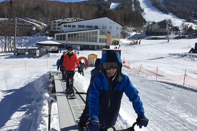 1-Day Snow Monkeys & Snow Fun in Shiga Kogen Tour - Practical Details and What to Expect