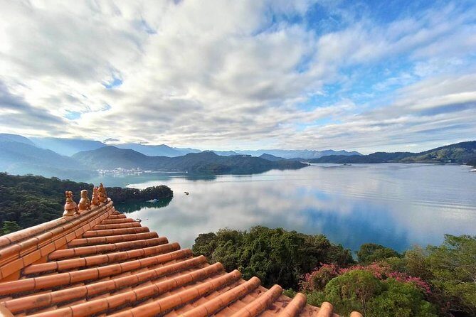1 day tour Sun Moon Lake from Taichung - Key Points