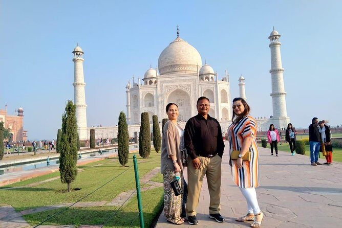 1 Day tour to Agra from Delhi by Car with 5 Star Lunch - Key Points