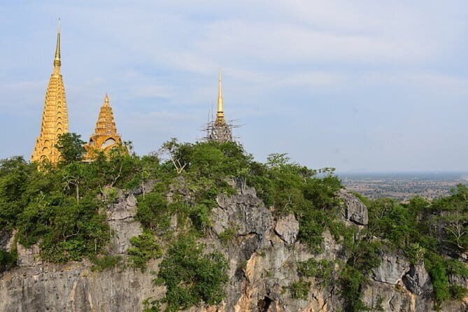 1 Day Tours in Battambang From Siemreap - Stop 1: Discovering Battambang’s Old City