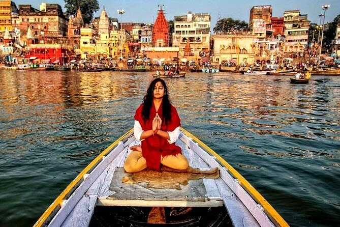 1-Day Trip to Varanasi from Delhi with Both side Commercial Flights - FAQs