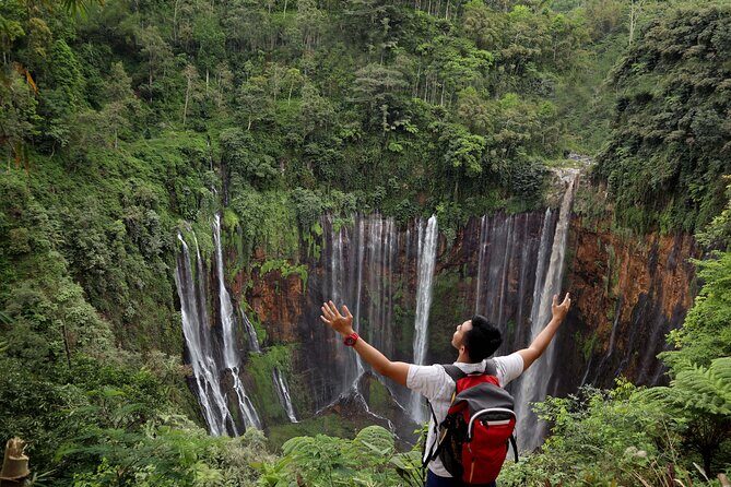 1 Day - ULTIMATE TOUR Tumpak Sewu Waterfall and Goa Tetes cave // 07:30 - 17:30 - Introduction