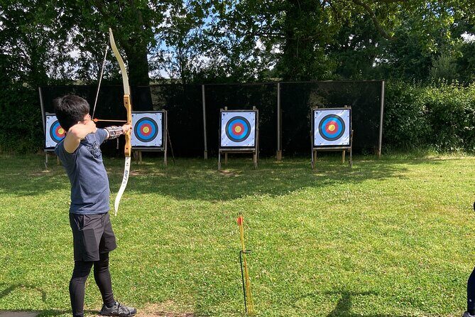 1 Hour Archery Experience in Hereford - Who Will Love This?
