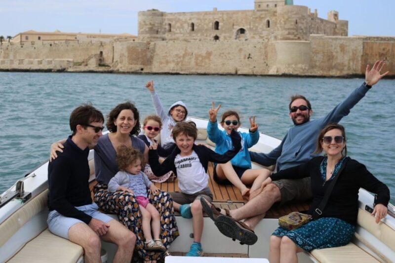 1-hour boat tour with visit to sea caves and ortigia island - Why This Tour Stands Out