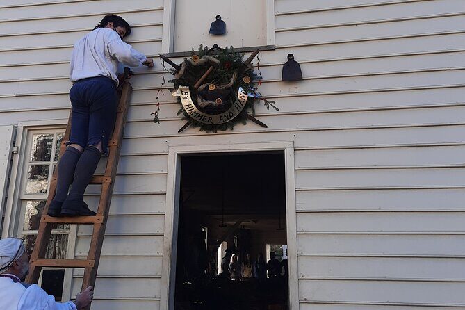 1 Hour Christmastide Walking Tour in Virginia Past and Present - FAQ