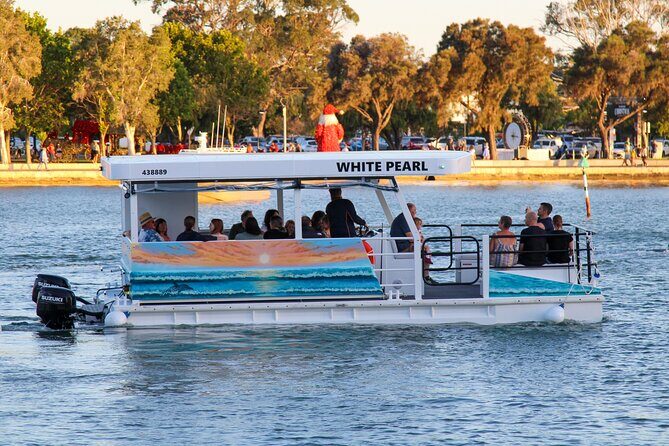 1 Hour Deluxe Scenic Dolphin Cruise - Who Will Love This Tour?