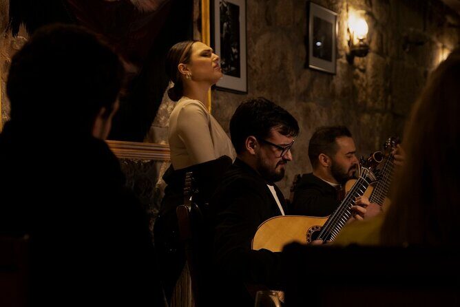 1-hour Intimate Fado Concert in a Typical Venue - Exploring the Experience: What to Expect