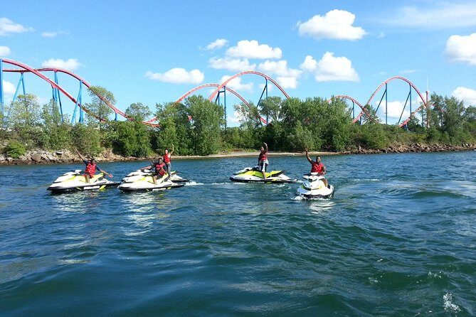 1-Hour Jet Ski Guided Tour  Explore Montreal Waterways in Style! - Key Points