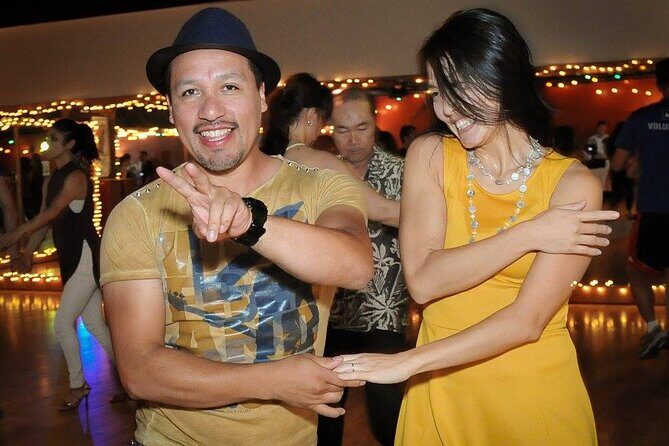 1 Hour Mazatlán Private Salsa Lesson with Partner Provided - Key Points