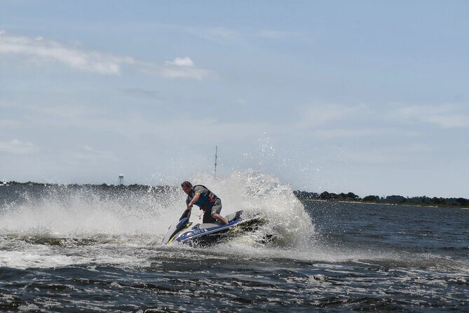 1 Hour - Nags Head Jet Ski Rental - Nags Head Jet Ski Rental: A Guide to Your Outer Banks Water Adventure