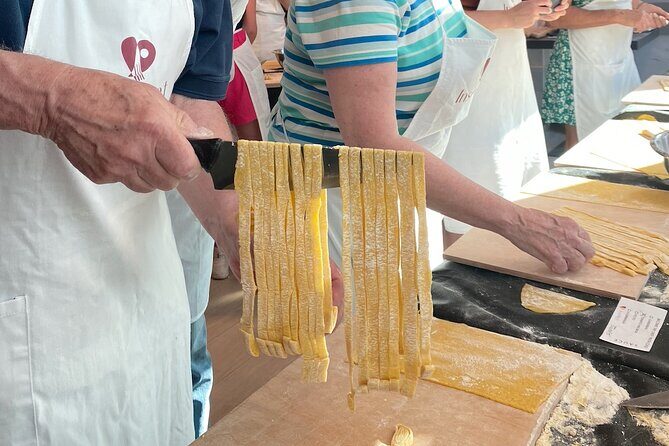 1 Hour Pasta making class in Rome - The Sum Up