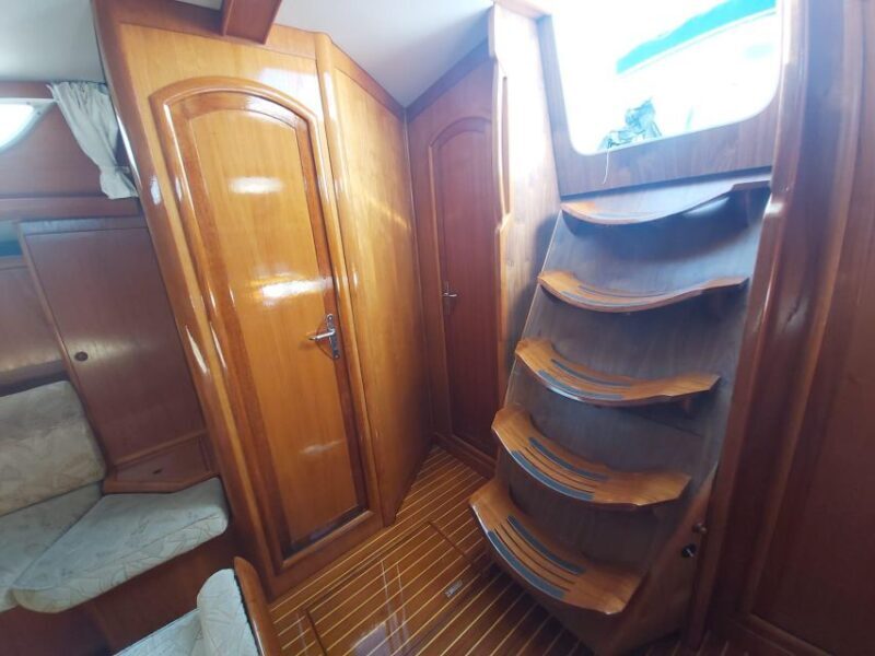 1 Hour Private - Lisbon: Sailing Tour With Wine and History - FAQs