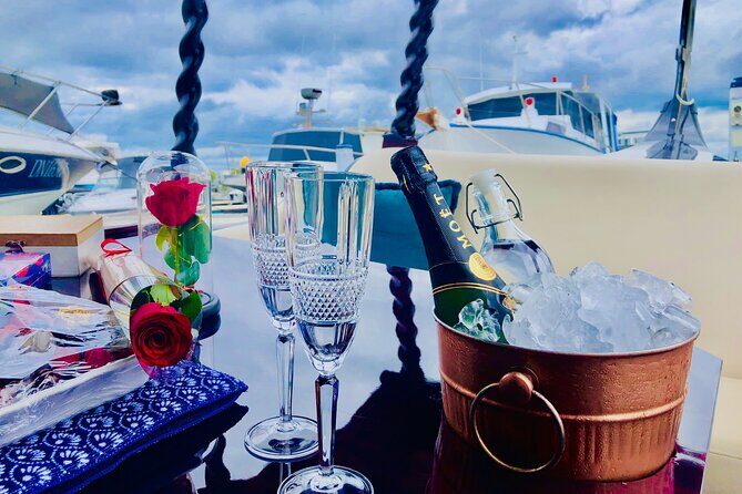 1 Hour Private Romantic Gondola Cruises in Banksia Beach - What to Expect on Your Gondola Journey