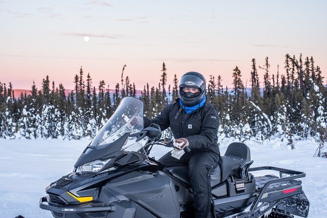 1 Hour Snowmobile Adventure in Boreal Forest - An Authentic Snowmobile Experience in Fairbanks