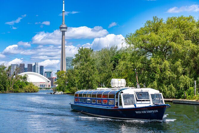 1-Hour Toronto Harbour Tour with Live Narration - Who Is This Tour Best For?
