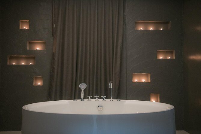 1 Hour Upper Relaxing with Balm or Oil - Free Transportation - The Experience Breakdown: What You Can Expect