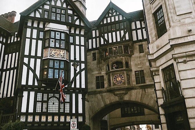 #1 London Soho District | Satisfaction Guaranteed! | 12ppl Max - FAQs