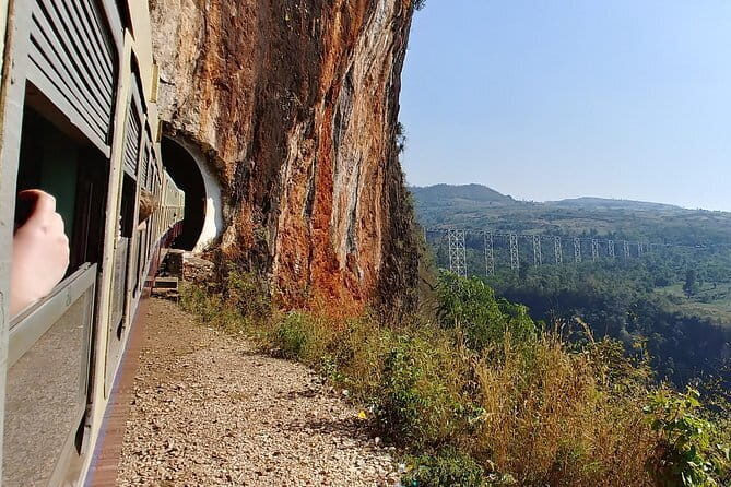 1-night in Pyin Oo Lwin next day to Gokteik tour - Who Should Consider This Tour?