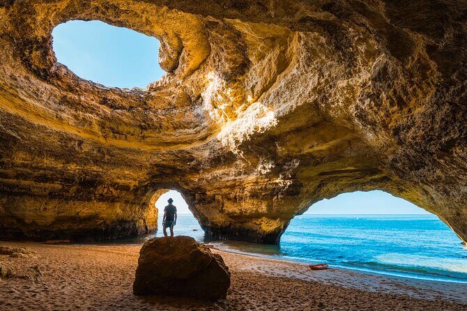 1 to 8 People Private Transfer from Faro Airport to accomodation - Pricing & Value