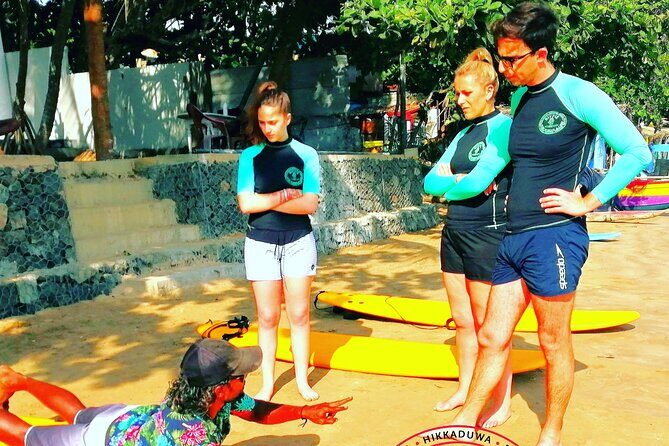 1 Week Surf Package (shared wooden dorm) - up to 4 guests - The Surf Lessons: What to Expect