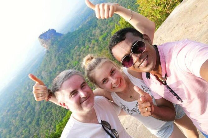 10 Days Tour in Sri Lanka (Hotels with Breakfast & Luxury Car) - The Sum Up: Who Is This Tour Best For?