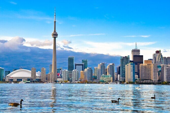 10 Hours Private City Tour in Toronto - Chartered Tour - The Sum Up