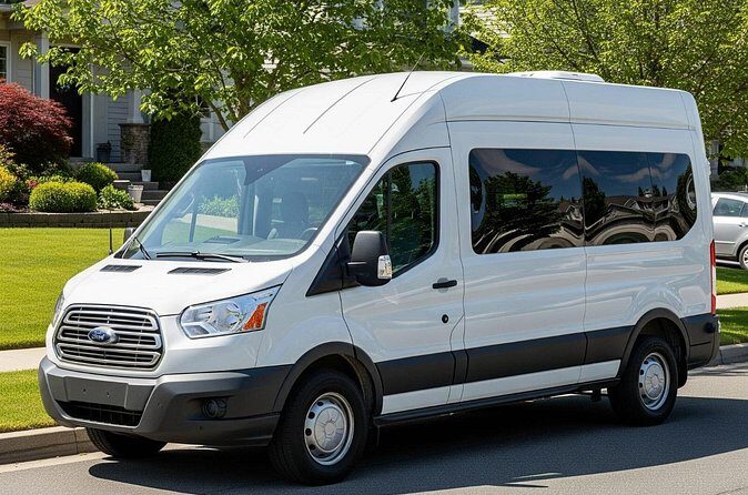 10 Passenger Van from EWR Newark Airport to Times Square - Privacy and Comfort