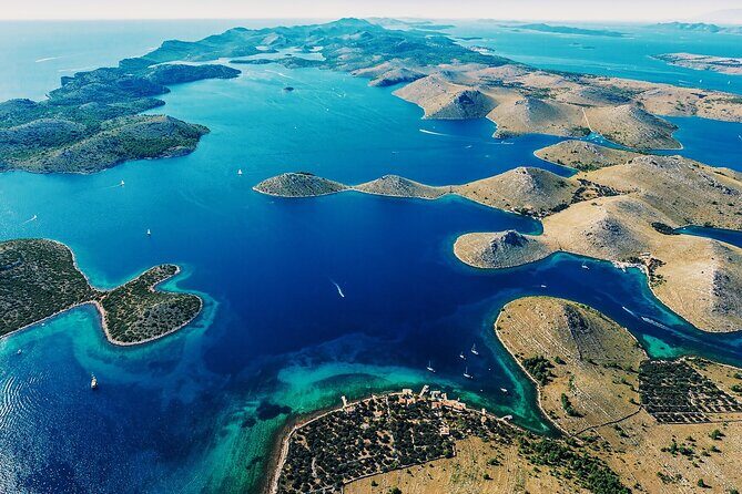 1000 islands route - 1.5-Hour Panoramic Flight over Kornati & ibenik - The Practicalities: What to Expect