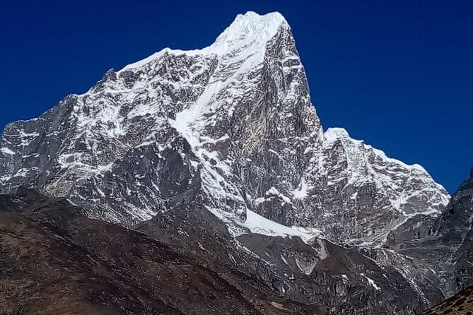 11 Day Everest Base Camp Trek from Lukla - The Experience You Can Expect from the 11-Day Everest Trek