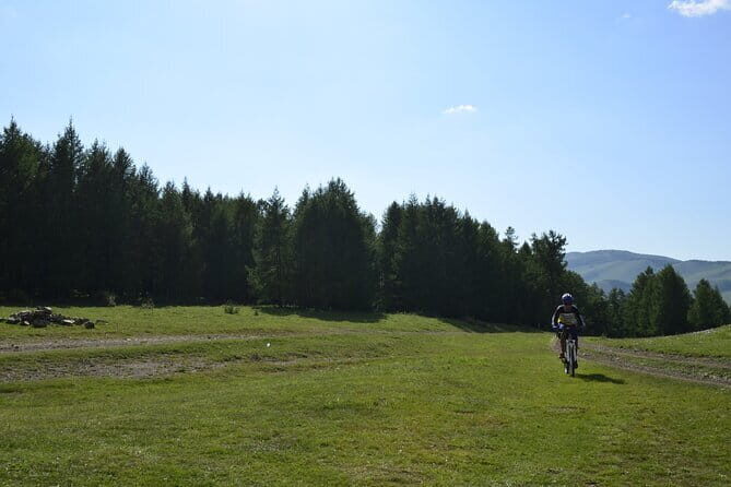 11 Day World Heritage Orkhon Valley National Park Cycling Tour - Exploring Mongolia by Bike: A Deep Dive into the Itinerary